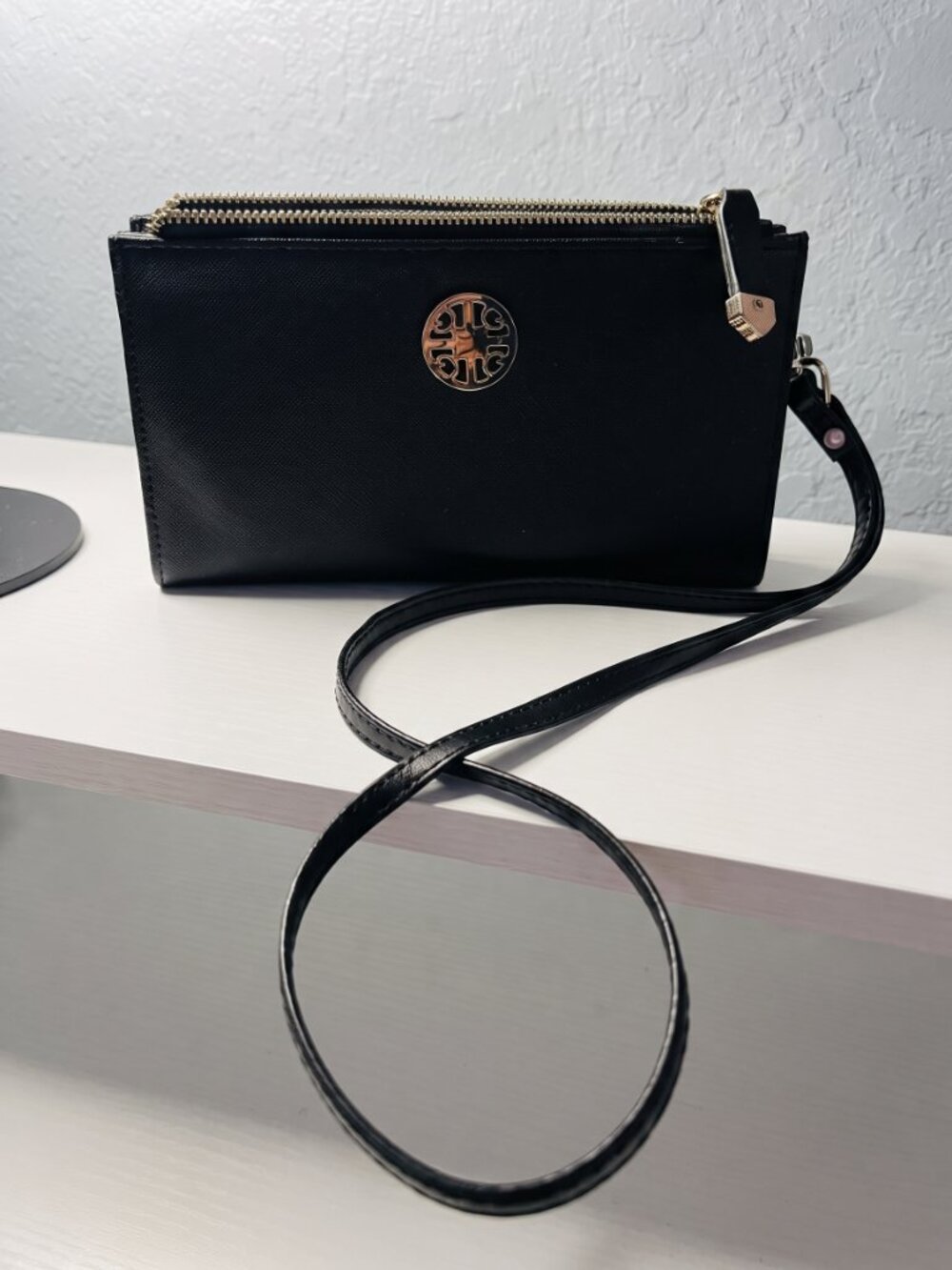 Black Saffiano Leather Dual Zip Wallet Clutch Crossbody Organizer